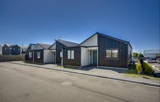Units 1, 2/1018 Plunket Street, Saint Leonards
