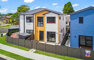 85b Raglan Street, Mangere