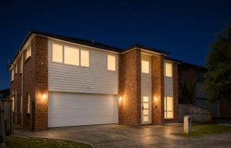 15 Carrickdawson Drive, Flat Bush