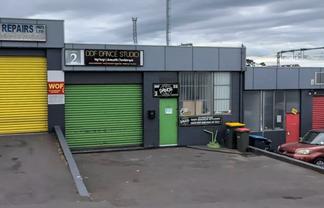 Roadfront Studio Space - Otahuhu