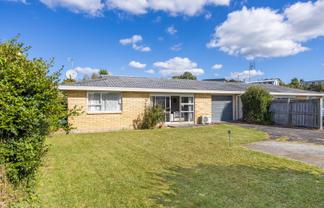 42A Livingstone Avenue, Nawton