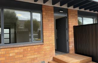 4/7 Division Street , Riccarton