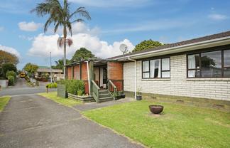 30 Riverside Drive, Waiuku