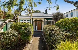 355 North Road, North East Valley