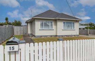 15 Worcester Street, Levin