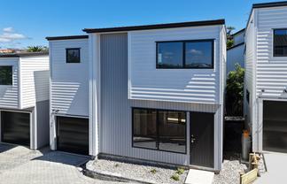 Lot 2 & 3/62 Lyons Avenue, Murrays Bay
