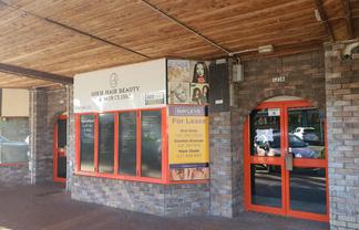 Prime Central Location – Versatile 70m² Space for 