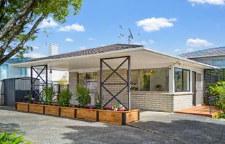 1B Pleasant Road, Glen Eden
