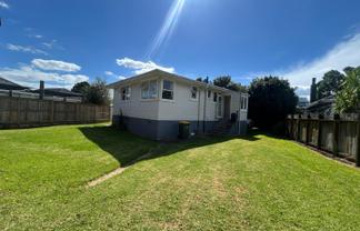 4 Hereford Street, Te Atatu Peninsula