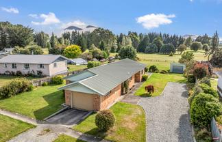 48 Kent Street, Mossburn