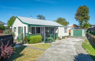 2/16 Rotokawa Street, Taupo