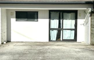 58A Edmund Road , Mangakakahi