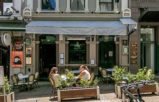 Boutique Bar or Office on Vulcan Lane