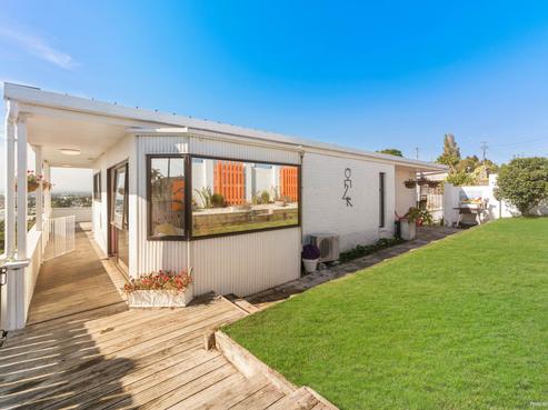43 Sunset Road, Totara Vale