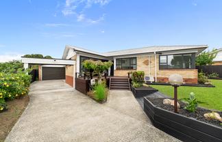 15 Collie Street, Hillpark