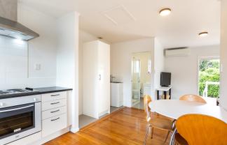 2/252A Blockhouse Bay Rd, Blockhouse Bay