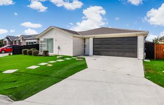 17 Toropapa Close, Takanini