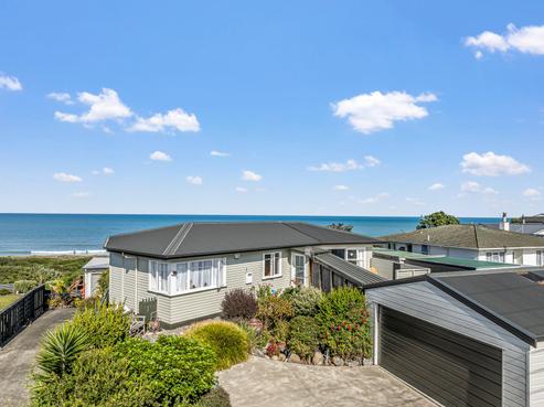 151 Karaka Street, Castlecliff
