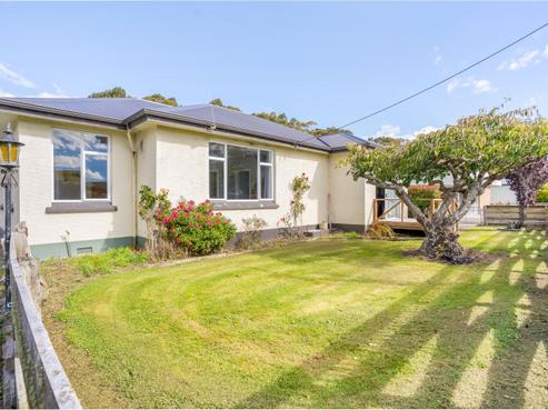 32 Level Street, Dipton
