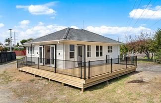 10 Lynn Place, Otara