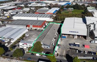 CBRE | 2,500sqm Penrose Industrial