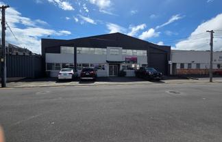 Exceptional Warehouse