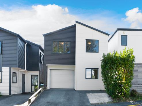 14 Whakawhiti Loop, Avondale