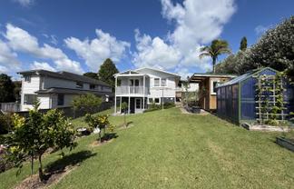 Auckland - Address withheld