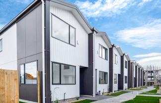 7/239 Porchester Road, Takanini