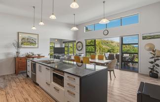 2390 Owaka State Highway, Katea