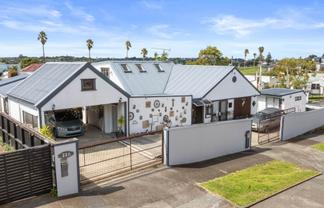 22 Pirangi Street, Point England