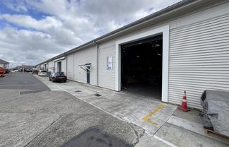 Affordable warehouse in Gracefield