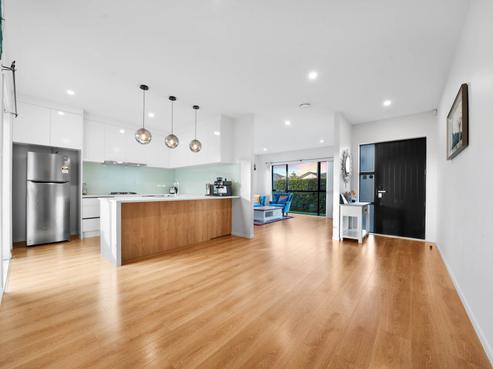 8 Koroheke Road, Takanini