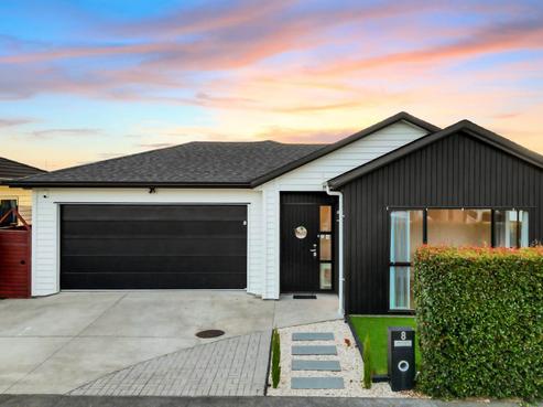 8 Koroheke Road, Takanini