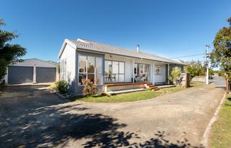 285 Te Moana Road, Waikanae