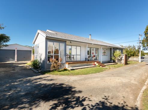 285 Te Moana Road, Waikanae