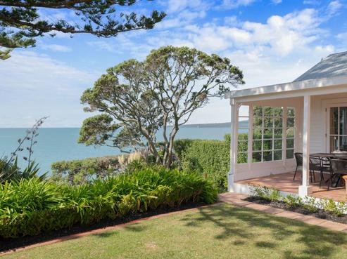 41 Clifton Road, Hauraki