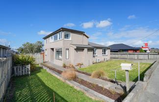 327 North Road, Waikiwi