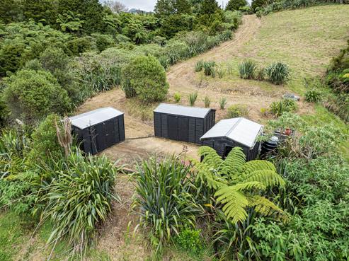1242 Russell Road, Oakura Coast