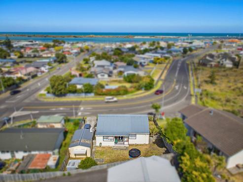 214 Puriri Street, Castlecliff