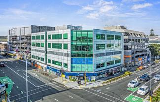High-quality Newmarket office