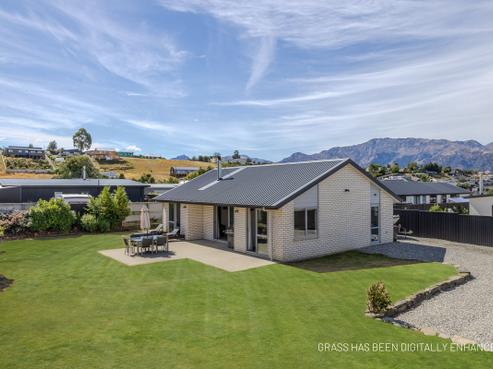 8 Pennycook Place, Lake Hawea