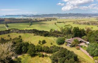 168 Moewai Road, Whitianga