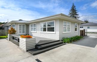 21 Russell Road, Fairy Springs