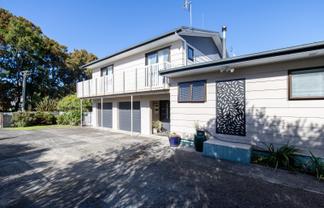 5 Awa Street, Turua