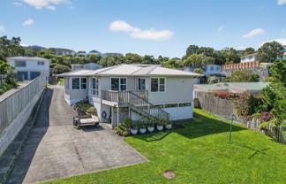 16 Cypress Drive, Maungaraki
