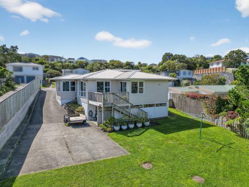 16 Cypress Drive, Maungaraki