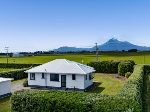 4923 South Road, Opunake