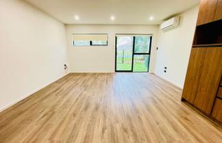 5/2 Donnell Avenue, Favona