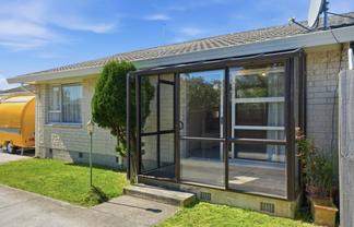 2/11 Dilworth Street, Riccarton